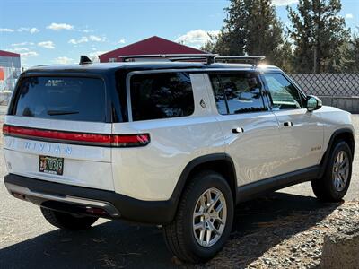 2023 Rivian R1S Adventure   - Photo 6 - Bend, OR 97702