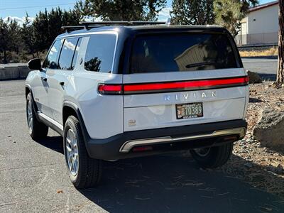 2023 Rivian R1S Adventure   - Photo 5 - Bend, OR 97702