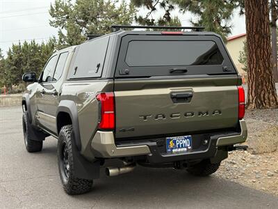 2024 Toyota Tacoma TRD Off-Road   - Photo 5 - Bend, OR 97702