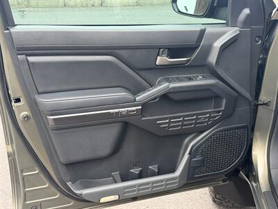 2024 Toyota Tacoma TRD Off-Road   - Photo 10 - Bend, OR 97702