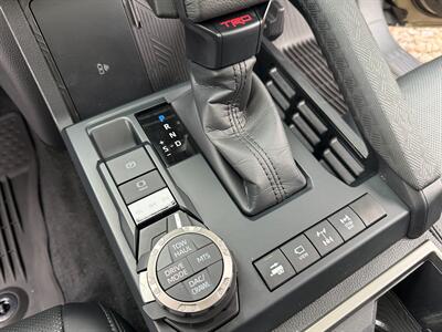 2024 Toyota Tacoma TRD Off-Road   - Photo 24 - Bend, OR 97702