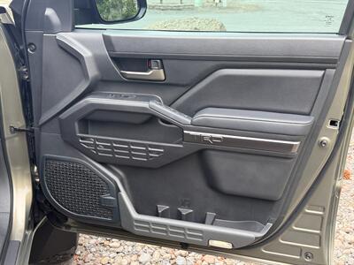2024 Toyota Tacoma TRD Off-Road   - Photo 12 - Bend, OR 97702