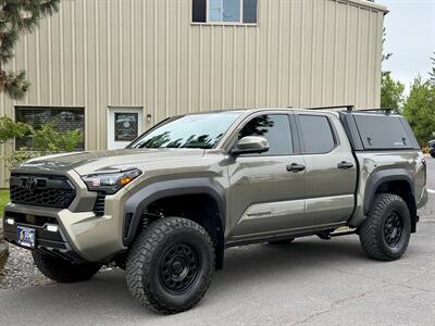 2024 Toyota Tacoma TRD Off-Road   - Photo 2 - Bend, OR 97702