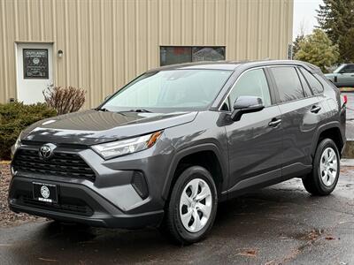 2023 Toyota RAV4 LE  