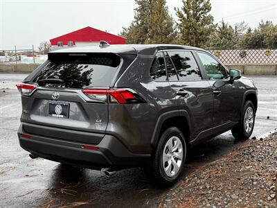 2023 Toyota RAV4 LE   - Photo 7 - Bend, OR 97702