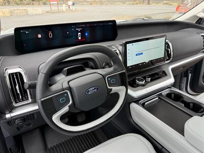 2025 Ford Expedition Platinum   - Photo 21 - Bend, OR 97702
