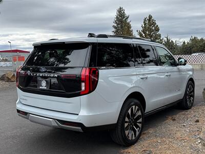 2025 Ford Expedition Platinum   - Photo 7 - Bend, OR 97702