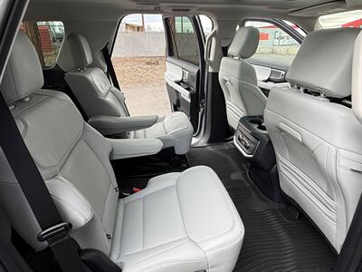 2025 Ford Expedition Platinum   - Photo 35 - Bend, OR 97702
