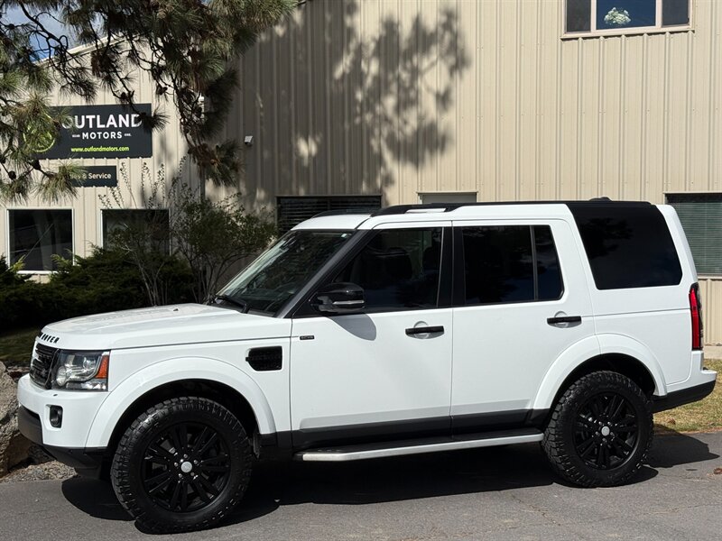 2016 Land Rover LR4 HSE  