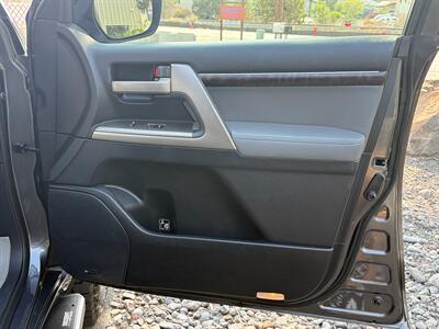 2011 Toyota Land Cruiser Technique Vehicle Outfitters Build   - Photo 22 - Bend, OR 97702