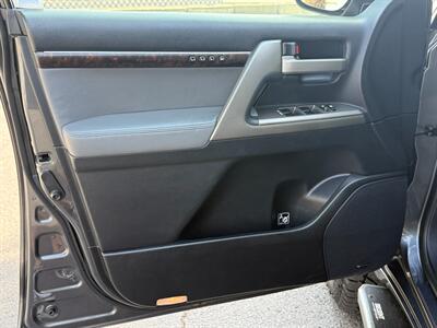 2011 Toyota Land Cruiser Technique Vehicle Outfitters Build   - Photo 20 - Bend, OR 97702