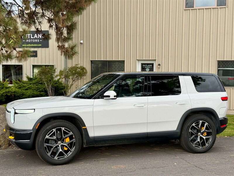 2027 Rivian R2 Performance  