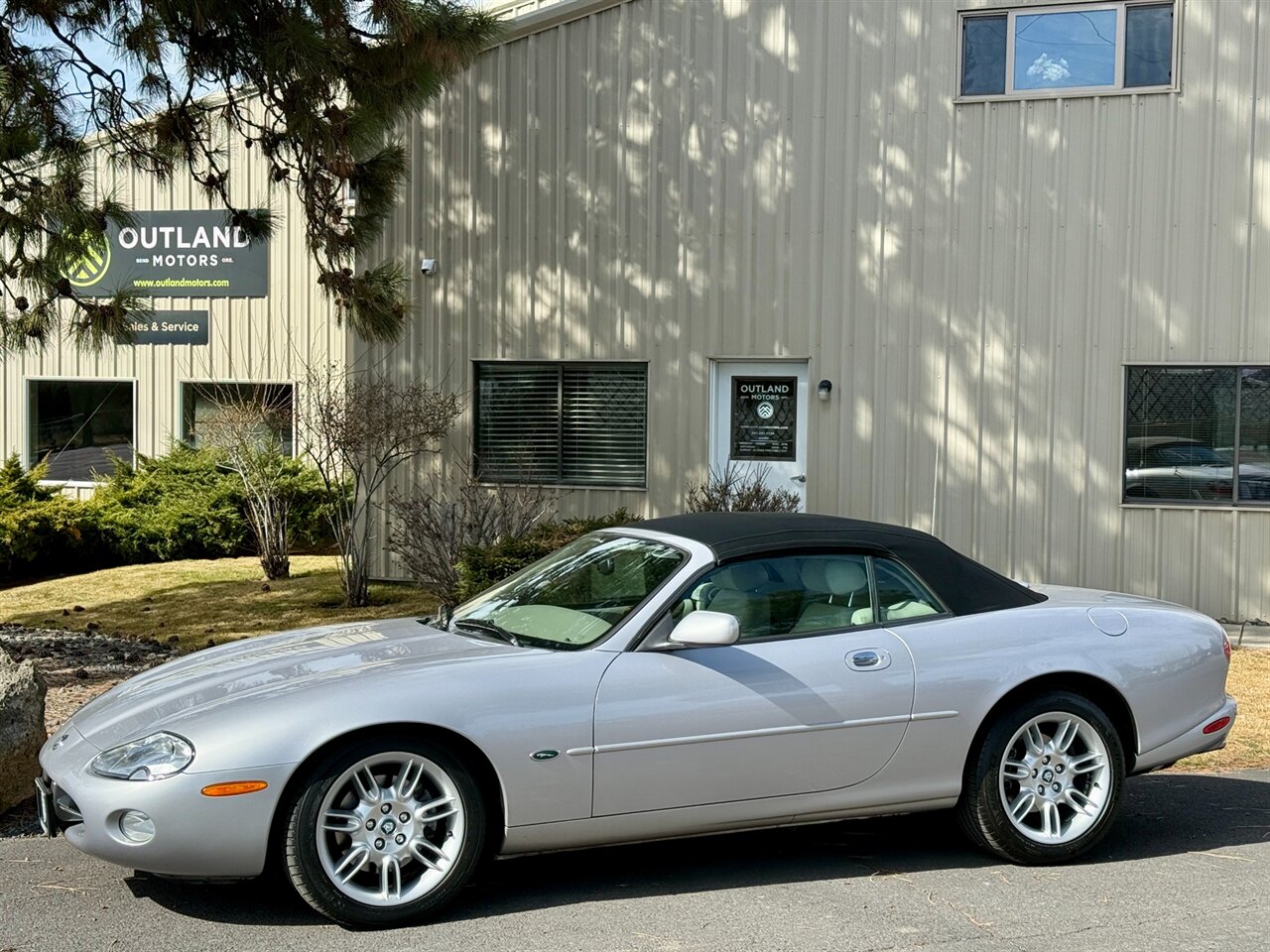 2001 Jaguar XK Series