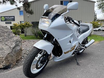 1987 Honda Interceptor VFR700   - Photo 24 - Bend, OR 97702