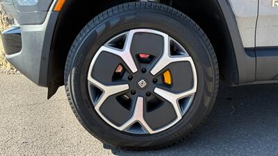 2023 Rivian R1S Adventure - Photo 36 - Bend, OR 97702