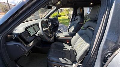 2023 Rivian R1S Adventure - Photo 18 - Bend, OR 97702