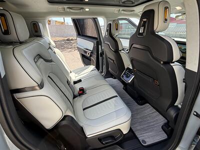 2024 Rivian R1S Adventure - Photo 29 - Bend, OR 97702