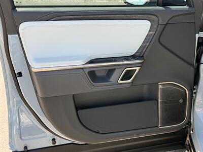 2024 Rivian R1S Adventure - Photo 10 - Bend, OR 97702