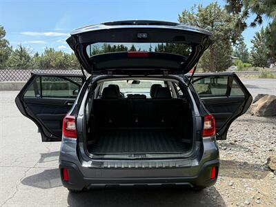 2019 Subaru Outback 2.5i Limited   - Photo 13 - Bend, OR 97702