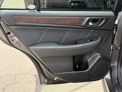 2019 Subaru Outback 2.5i Limited   - Photo 10 - Bend, OR 97702