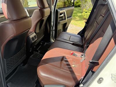 2017 Toyota 4Runner SR5 - Photo 29 - Bend, OR 97702