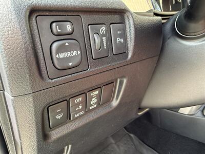 2017 Toyota 4Runner SR5 - Photo 27 - Bend, OR 97702