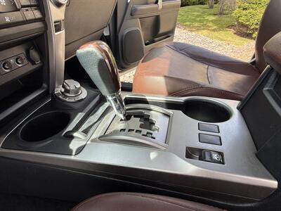 2017 Toyota 4Runner SR5 - Photo 25 - Bend, OR 97702