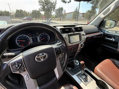 2017 Toyota 4Runner SR5   - Photo 4 - Bend, OR 97702