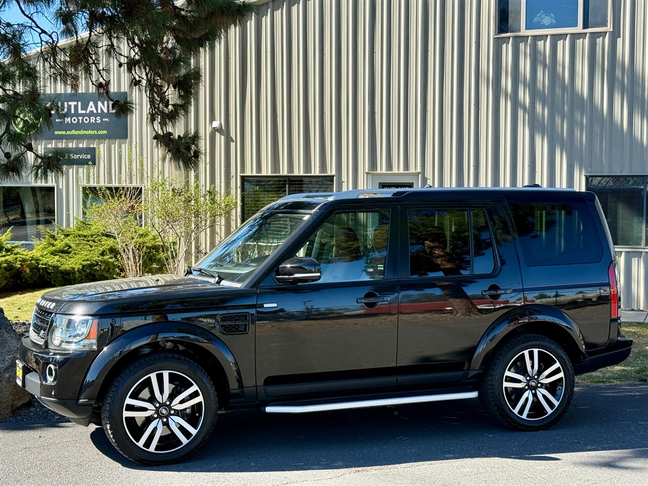 2016 Land Rover LR4 HSE LUX