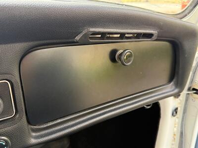 1971 Volkswagen Beetle Super Beetle   - Photo 17 - Bend, OR 97702