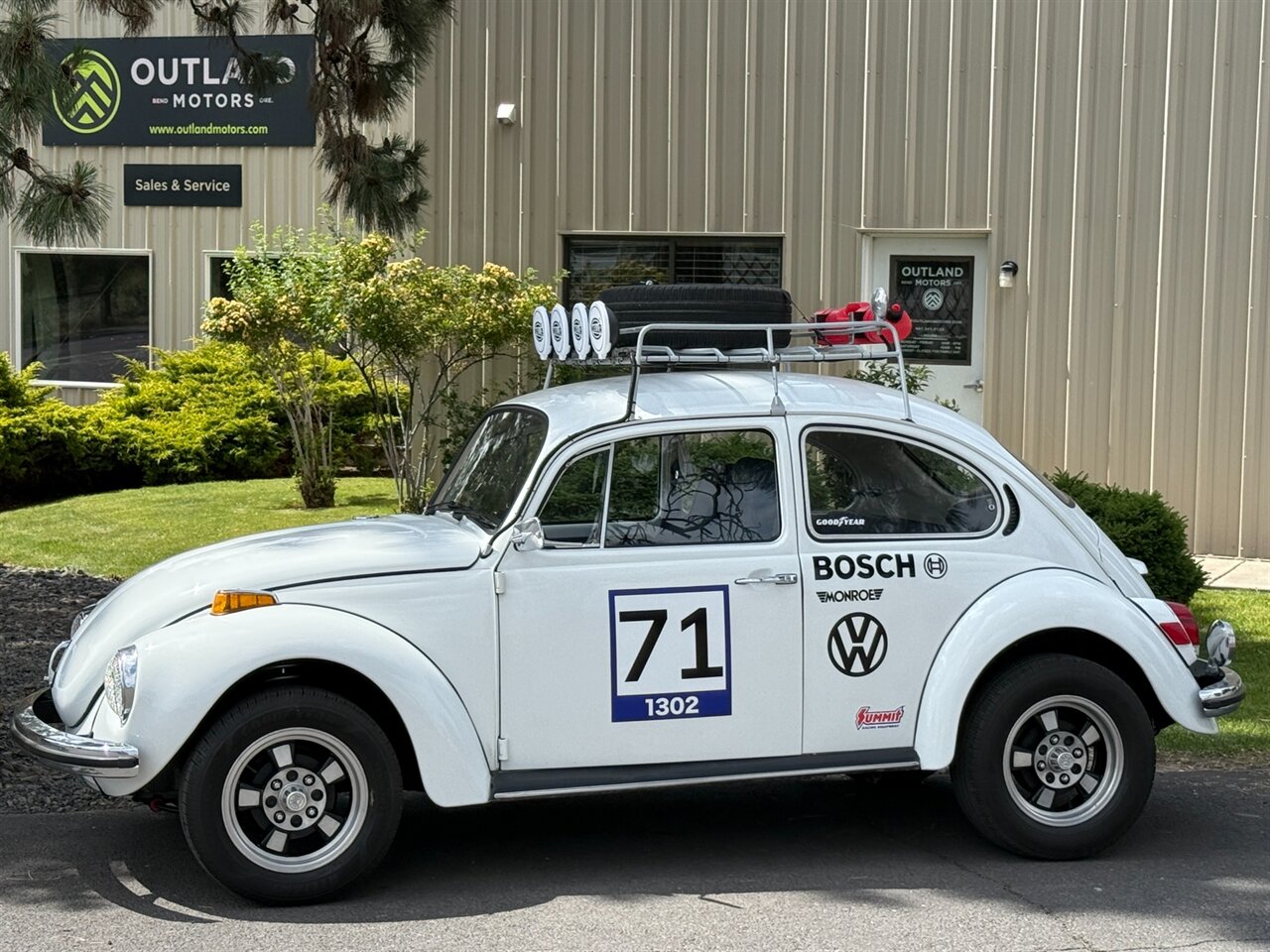 1971 Volkswagen Beetle Super Beetle - Photo 1 - Bend, OR 97702
