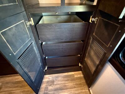 2023 Entegra Accolade XT 35L (Ford F600 Super Duty chassis)   - Photo 142 - Bend, OR 97702