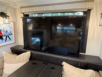 2023 Entegra Accolade XT 35L (Ford F600 Super Duty chassis)   - Photo 84 - Bend, OR 97702
