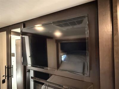 2023 Entegra Accolade XT 35L (Ford F600 Super Duty chassis)   - Photo 146 - Bend, OR 97702