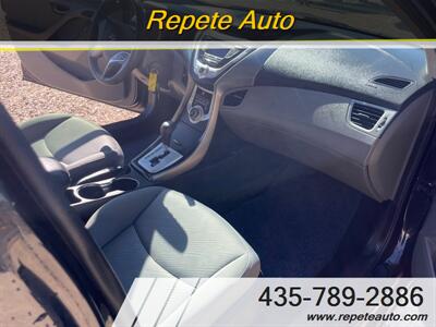 2011 Hyundai ELANTRA GLS   - Photo 11 - Vernal, UT 84078