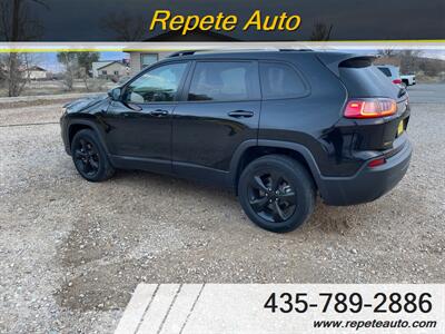 2021 Jeep Cherokee Altitude   - Photo 2 - Vernal, UT 84078