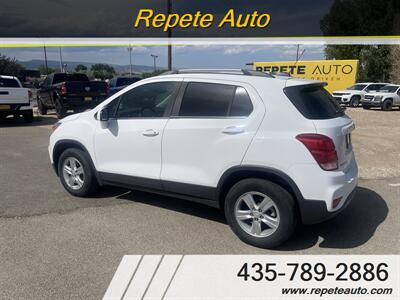 2018 Chevrolet Trax LT   - Photo 2 - Vernal, UT 84078