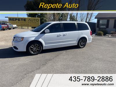 2017 Dodge Grand Caravan SXT   - Photo 1 - Vernal, UT 84078