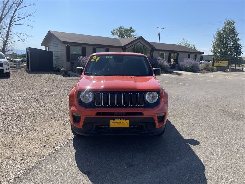 2021 Jeep Renegade photo 6