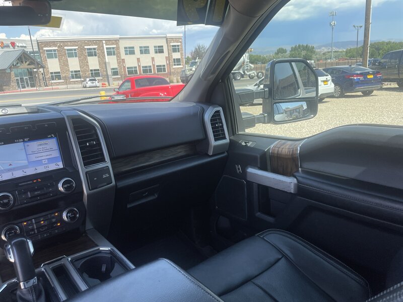 2019 Ford F-150 photo 13