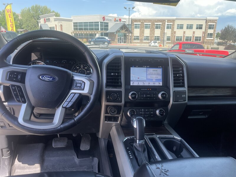 2019 Ford F-150 photo 12