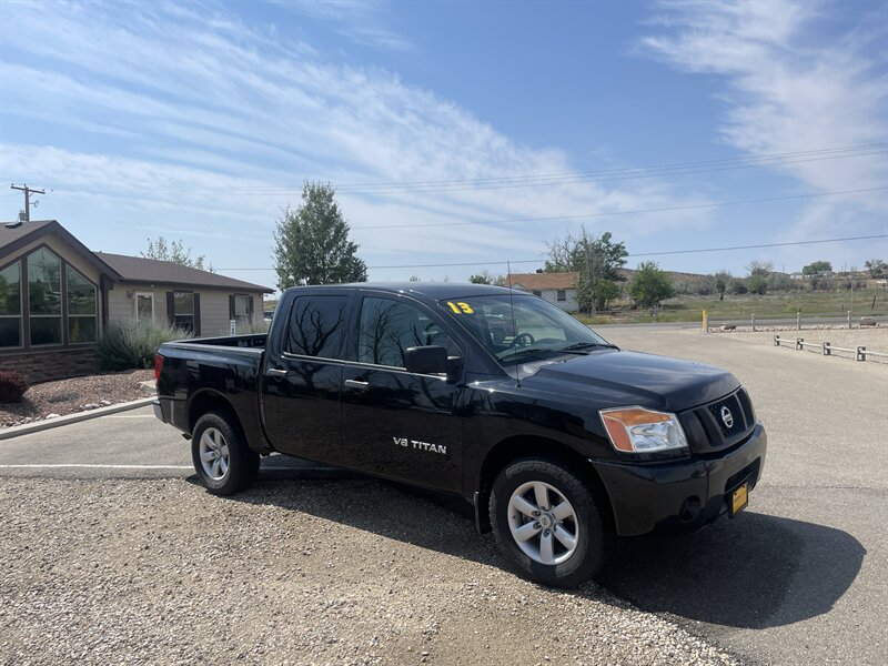 2013 Nissan Titan photo 5