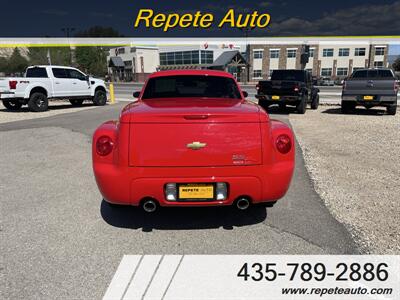 2003 Chevrolet SSR LS   - Photo 3 - Vernal, UT 84078