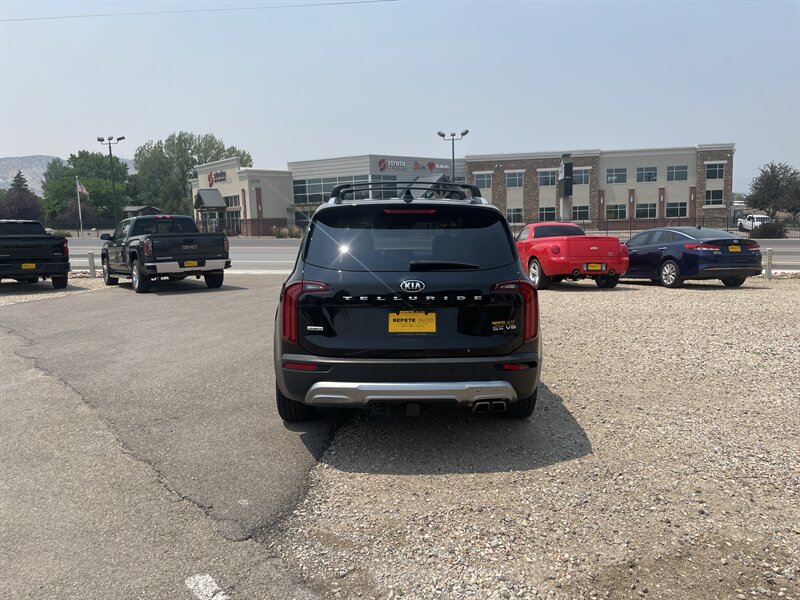 2020 Kia Telluride photo 3