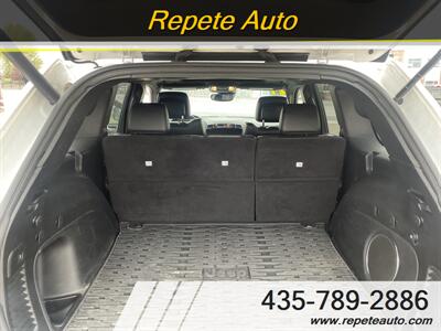 2021 Jeep Grand Cherokee Laredo X   - Photo 10 - Vernal, UT 84078