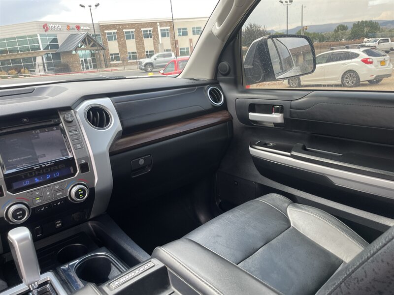 2019 Toyota Tundra photo 10