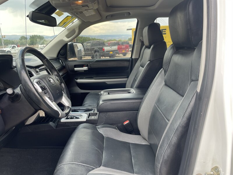 2019 Toyota Tundra photo 7