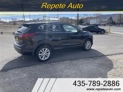 2017 Nissan Rogue Sport S   - Photo 4 - Vernal, UT 84078