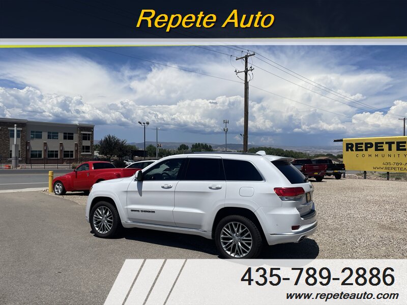 2018 Jeep Grand Cherokee photo 2
