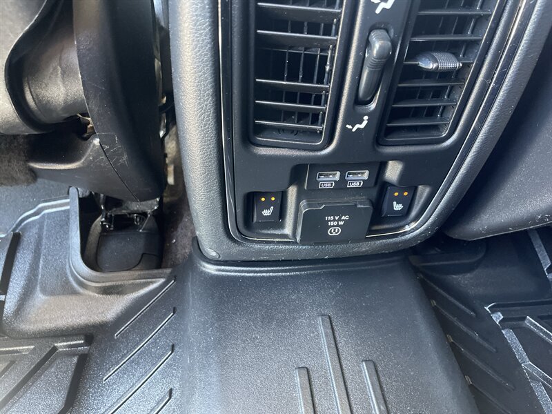 2018 Jeep Grand Cherokee photo 10
